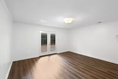 310 W Fair Harbor Lane, Houston, TX 77079 - Photo 19