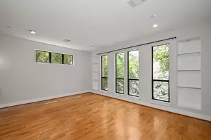 1121 W 17th St, Houston, TX 77008 - Photo 9