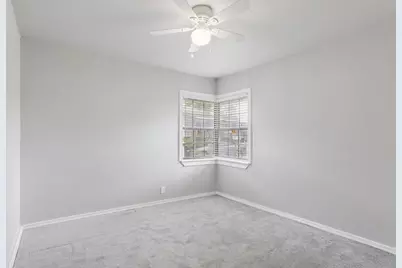 9029 Homewood Lane, Houston, TX 77078 - Photo 17