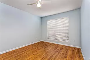 10001 Westpark Dr, Houston, TX 77042 - Photo 9