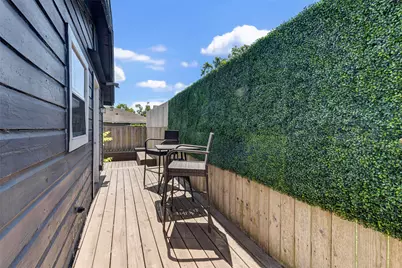 100 E 33rd Street, Houston, TX 77018 - Photo 13