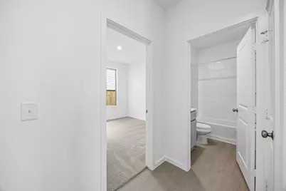 402 Point Nemo Street, Crosby, TX 77532 - Photo 17