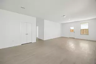 402 Point Nemo St, Crosby, TX 77532 - Photo 7