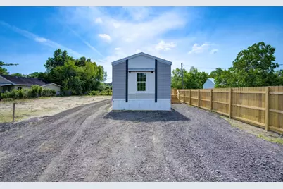 11231 E Jacinto Drive, Houston, TX 77044 - Photo 5