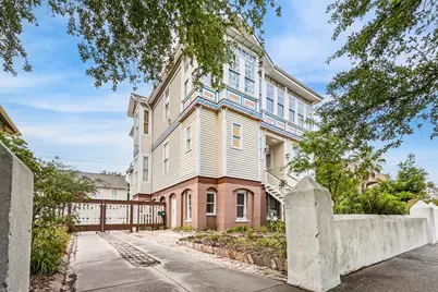 1818 Broadway Street, Galveston, TX 77550 - Photo 43