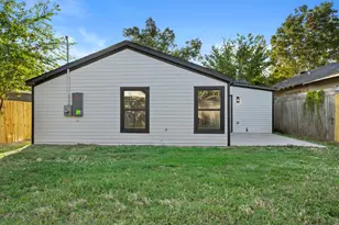 1630 1/2 Tabor St, Houston, TX 77009 - Photo 25