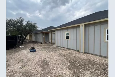 1723 El Monte Boulevard, San Antonio, TX 78201 - Photo 1