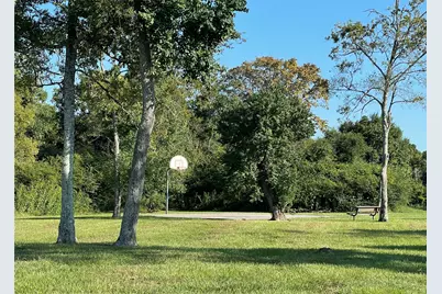 8438 Bay Oaks Drive, Baytown, TX 77523 - Photo 45