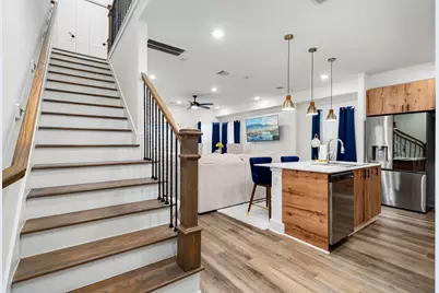 851 S Victory Drive #B C, Houston, TX 77088 - Photo 21