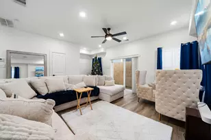 851 S Victory Dr, Houston, TX 77088 - Photo 13