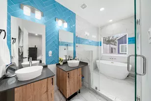 851 S Victory Dr, Houston, TX 77088 - Photo 35