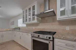 13247 Gatton Park Dr, Houston, TX 77066 - Photo 15