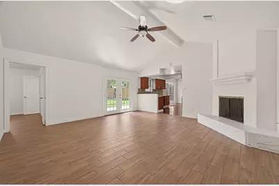 10730 Sagewind Drive, Houston, TX 77089 - Photo 9