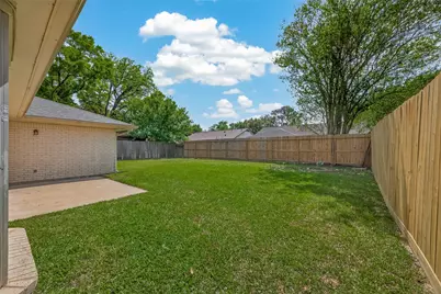 10730 Sagewind Drive, Houston, TX 77089 - Photo 37