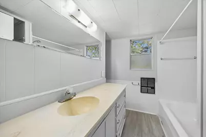 315 Jones Street, Columbus, TX 78934 - Photo 11