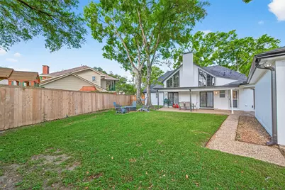 831 Merrick Drive, Sugar Land, TX 77478 - Photo 33