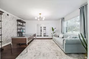 831 Merrick Dr, Sugar Land, TX 77478 - Photo 13