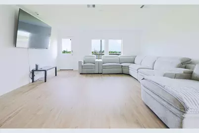 9647 Atwood Lake Drive, Baytown, TX 77521 - Photo 5