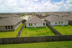 9647 Atwood Lake Dr, Baytown, TX 77521 - Photo 13