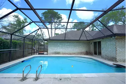 209 Dogwood Street, Lake Jackson, TX 77566 - Photo 3