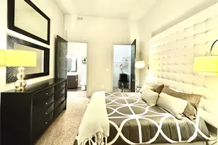 2525 McCue St Rd, Houston, TX 77056 - Photo 11