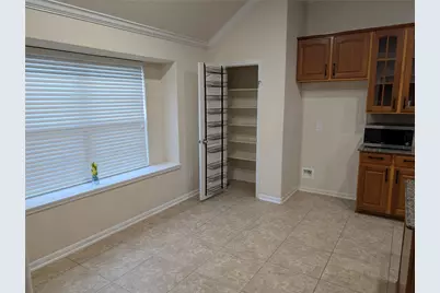 8018 Emperors Pass, Missouri City, TX 77459 - Photo 9