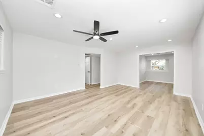 6015 McKnight Street, Houston, TX 77035 - Photo 19
