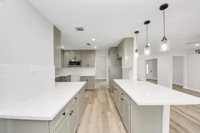 6015 McKnight Street, Houston, TX 77035 - Photo 27