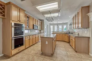 6610 Glenhill Dr, Spring, TX 77389 - Photo 11