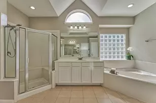 6610 Glenhill Dr, Spring, TX 77389 - Photo 25