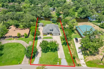 41 Robinhood Lane, Clute, TX 77531 - Photo 43