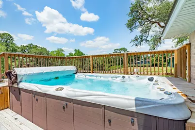 41 Robinhood Lane, Clute, TX 77531 - Photo 37