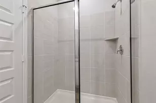 2033 Caney Crk Ct, Conroe, TX 77301 - Photo 17