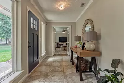 8 Wind River Court, Conroe, TX 77384 - Photo 5