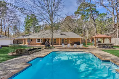 8 Wind River Court, Conroe, TX 77384 - Photo 3