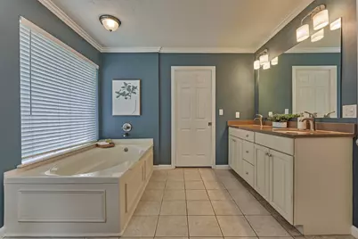 8 Wind River Court, Conroe, TX 77384 - Photo 15