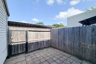6401 Deihl Rd, Houston, TX 77092 - Photo 17