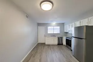 6401 Deihl Rd, Houston, TX 77092 - Photo 9