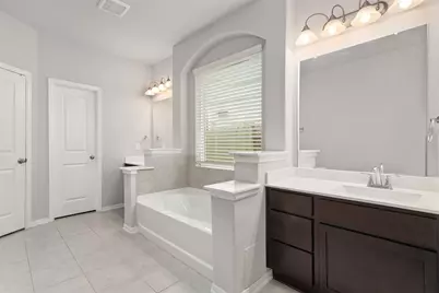 2514 Arbor Edge Crossing, Texas City, TX 77568 - Photo 15