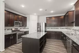 2514 Arbor Edge Crossing, Texas City, TX 77568 - Photo 9