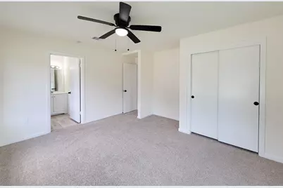 301 Cypress Street, Lake Jackson, TX 77566 - Photo 27