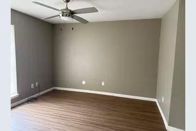 9090 S Braeswood Boulevard #48, Houston, TX 77074 - Photo 11