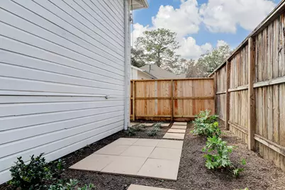 1506 Cortlandt Street, Houston, TX 77008 - Photo 1