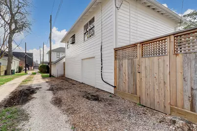 1506 Cortlandt Street, Houston, TX 77008 - Photo 7