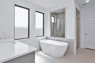 18818 Cornelia Flds Ln, Tomball, TX 77377 - Photo 11