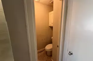 2710 Hullsmith Dr, Houston, TX 77063 - Photo 17