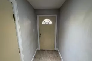 2710 Hullsmith Dr, Houston, TX 77063 - Photo 5