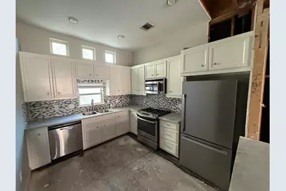 2710 Hullsmith Drive #701, Houston, TX 77063 - Photo 7