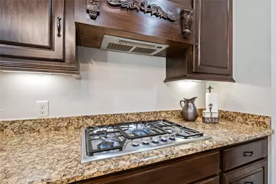 8483 Majestic Lake Court, Montgomery, TX 77316 - Photo 13