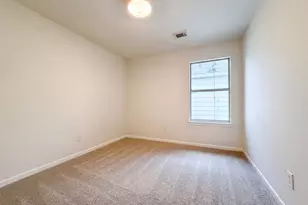 2646 Skyview Trace Ct, Houston, TX 77047 - Photo 11